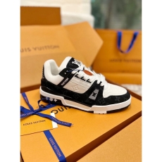 Louis Vuitton Trainer Sneaker